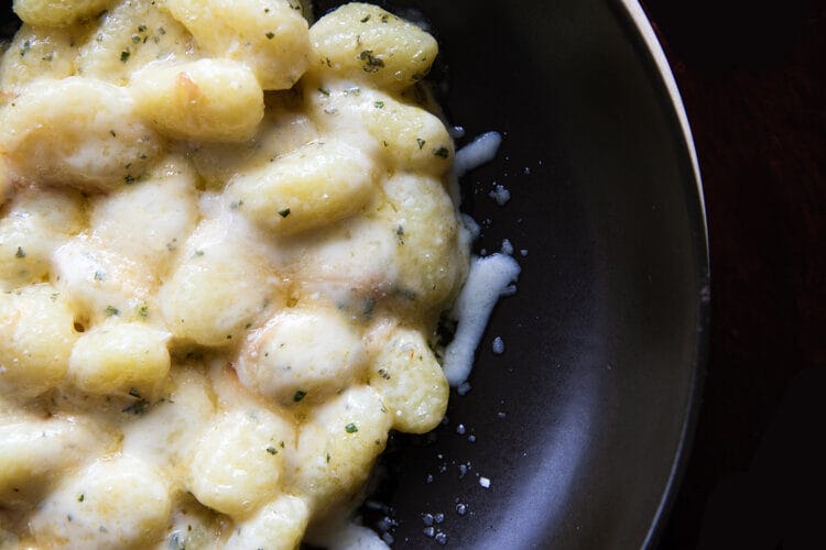 Gnocchi De Cecco Gratin with smoked provolone and rosemary