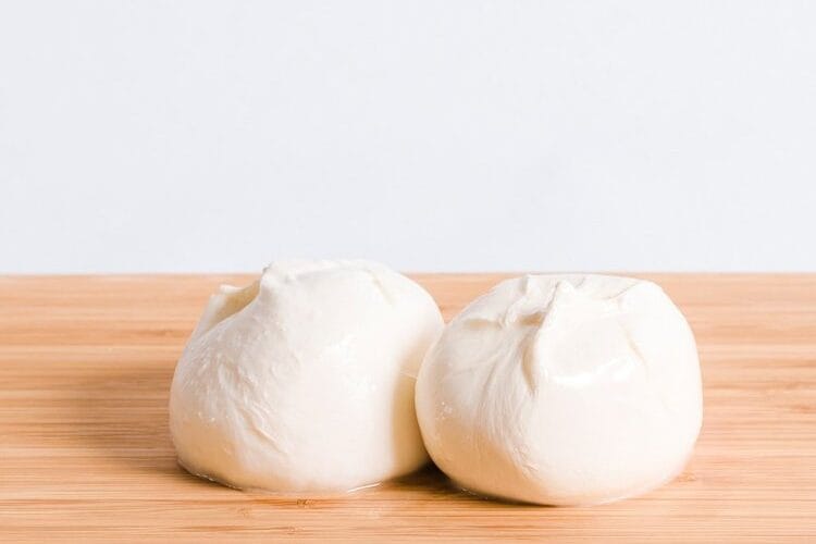 Burrata with Salad of Witlof Fennel and Rocket with Anchovies Dressing