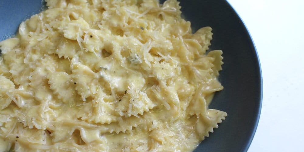 Four cheeses / Farfalle De Cecco quattro Formaggi