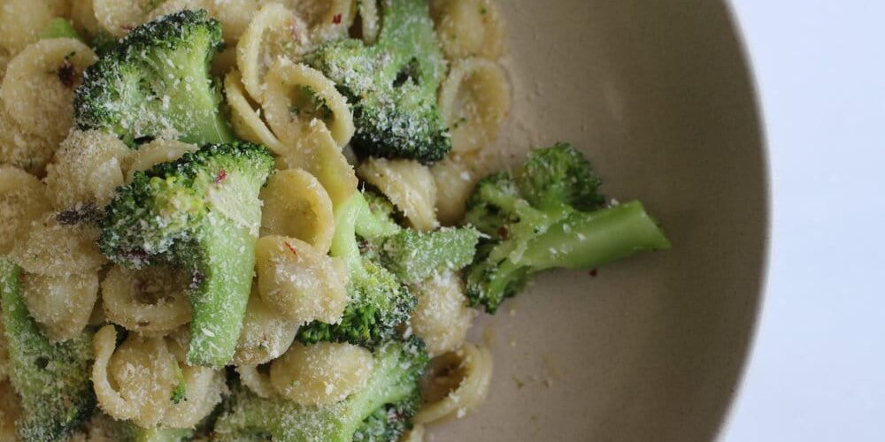 Orecchiette alla pugliese with broccoli and anchovies