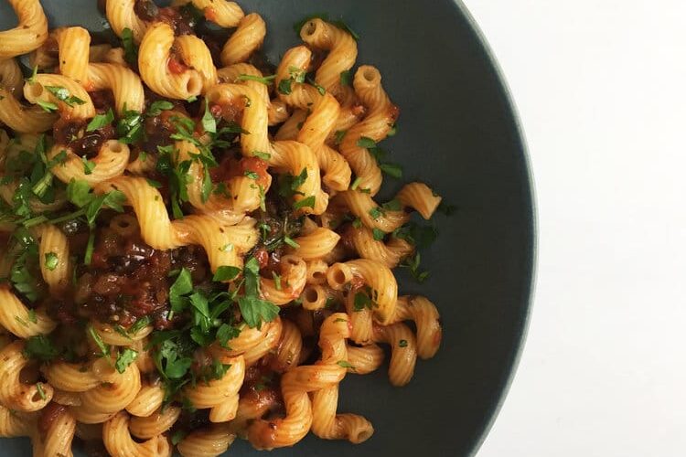 (Vegan) “Bigot” Cavatappi De Cecco with black olives, capers & our secret tomato salsa!