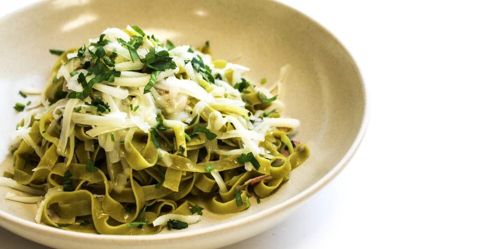 WATCH: Spinach Tagliatelle with leeks, smoked pancetta & provolone dolce