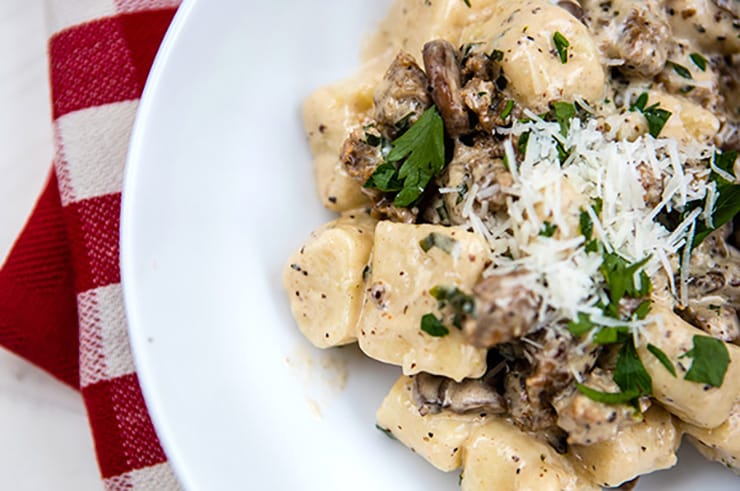Gnocchi alla norcina with cream, sausages and truffle oil