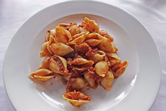Conchiglie Rigate De Cecco with Amatriciana sauce